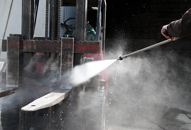 Best Driveway Pressure Washing  in El Monte, CA